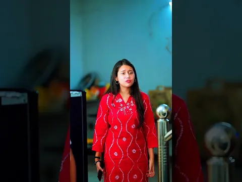 VloggerVarun Ki Beti Ko Birthday Pe Cycle Chahiye 🥺🥹 #varunbundela #vloggervarun #trendingshort