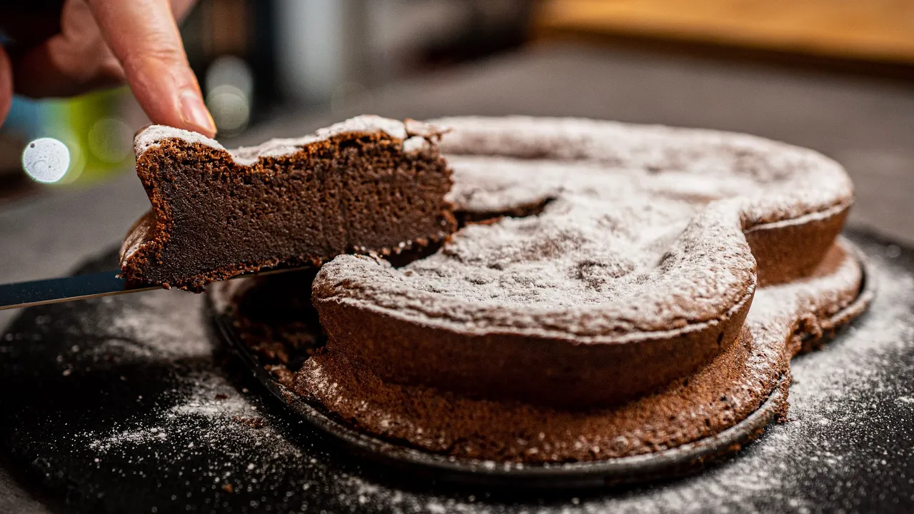 Descobri uma receita de bolo de chocolate incrível!!!...