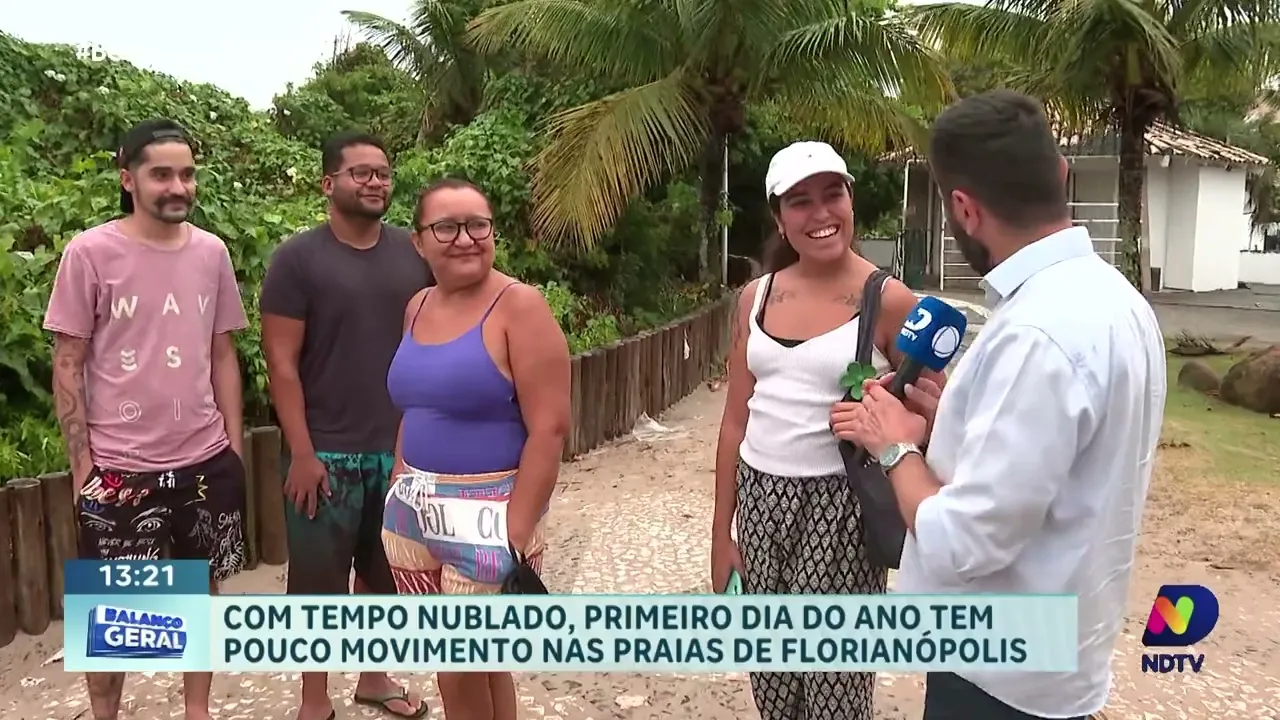 Primeiro dia de 2024: praias de Florianópolis têm movimento discreto com tempo nublado