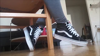 shoeplay barefeet vans lenora