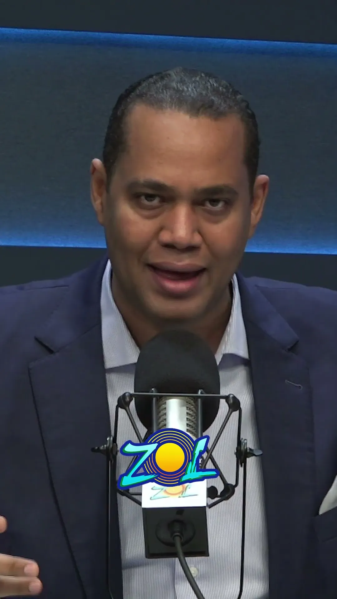 REPITIENDO A HIPÓLITO