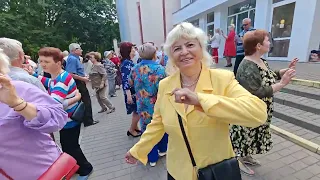 31 05 25г Какая же Я Бабка Влада Вершинина звучит в Гомельском парке  31 05 25г Какая же Я Бабка Влада Вершинина звучит в Гомельском парке