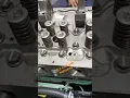 Volvo truck engine head overview