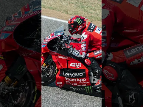 ดู MotoGP แบบตั๋วหลักหมื่นเป็นยังไง  #ShellAdvance #RideOnwithShellAdvance  #MotoGP2025