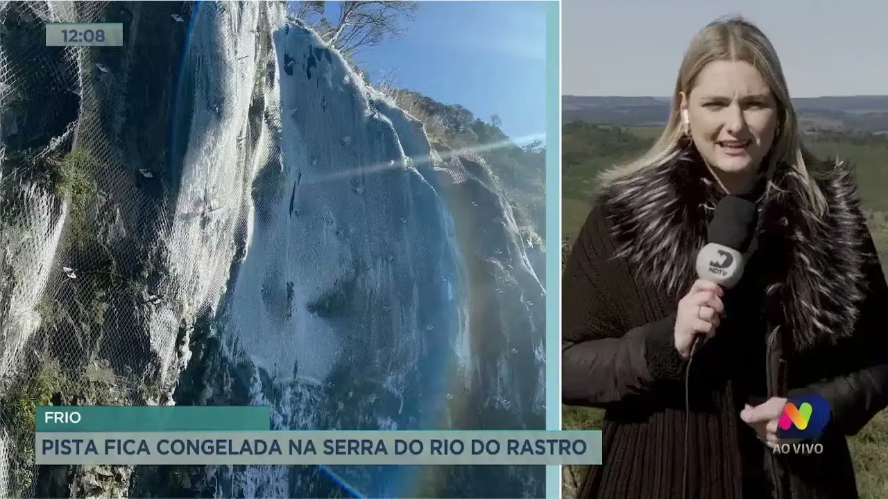 Pista fica congelada na Serra do Rio do Rastro