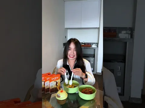 Review makanan yang dibawain adik, emang dia paling tau kesukaan kakaknya #Pejoy