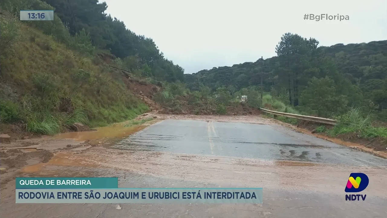 Queda de barreira: rodovia entre São Joaquim e Urubici está interditada