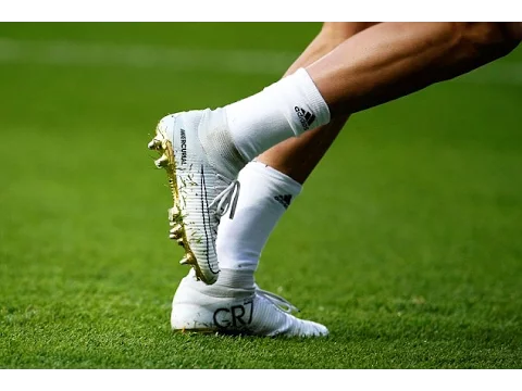 Download MP3 The Most Beautiful Football Skills • Tricks • Dribbles HD