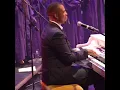 Izwi Lakho (NTOKOZO NGONGOMA u0026 ETHEKWINI GOSPEL CHOIR feat: Sindi Ntombela)
