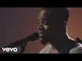 Download Lagu Travis Greene - Be Still (Live Music Video)