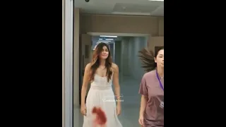 ابتسامة واحدة منك تكفيني 