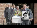 Download Lagu Il y a 1 heure, Julio Iglesias est décédé après plusieurs jours de maladie
