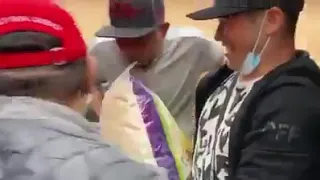 العسكري السكلي في الجيش    فيديو يموت من الضحك   دندنها