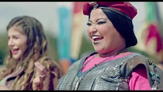 مسلسل خلصانة بشياكة   نشيد الحرب لجيش الستات على طريقة سميرة سعيد محصلش حاجه دندنها