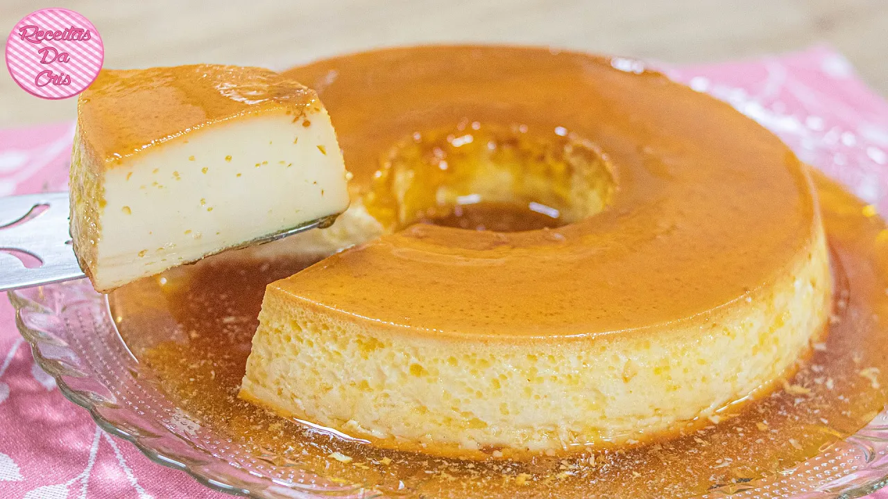 Pudim de Leite Ninho - Na Cozinha com Carolina. 
