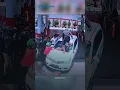 Download Lagu DETIK-DETIK Mobil Tabrak Lari DIAMUK MASSA seusai Tabrak 7 Kendaraan di Solo