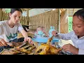 Download Lagu Mother and daughter clear the fields and return home, mother cooks rice and waits for her daughter