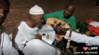قرية ودالنمير شرق سنار جلسة مع المبدع محمد ربابة دندنها