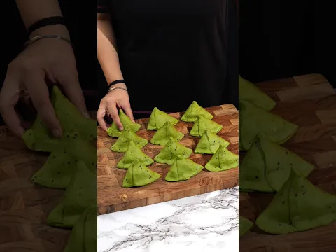 Palak Paneer Samosa ASMR Cooking || #asmr #shorts #indianasmrworld #streetfood #viral #trending