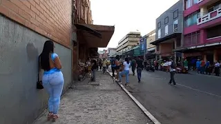 تستخدم النساء صدورها في كل شيء في المكسيك حقائق لا تعرفها عن المكسيك  تستخدم النساء صدورها في كل شيء في المكسيك حقائق لا تعرفها عن المكسيك