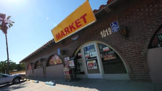 D Street Market Restaurant Perris ca