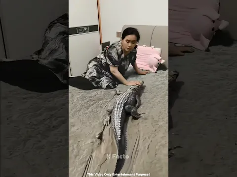 A Crocodile Was Under Mom! 😱🐊 #shorts #3DArt