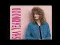 TRISHA YEARWOOD - SHE’S IN LOVE WITH THE BOY