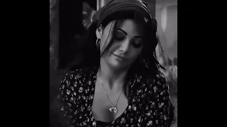 رجب صاحبك أهو شافني هيفاء وهبي تهز المسرح بأغنيتها الشهيرة رجب 