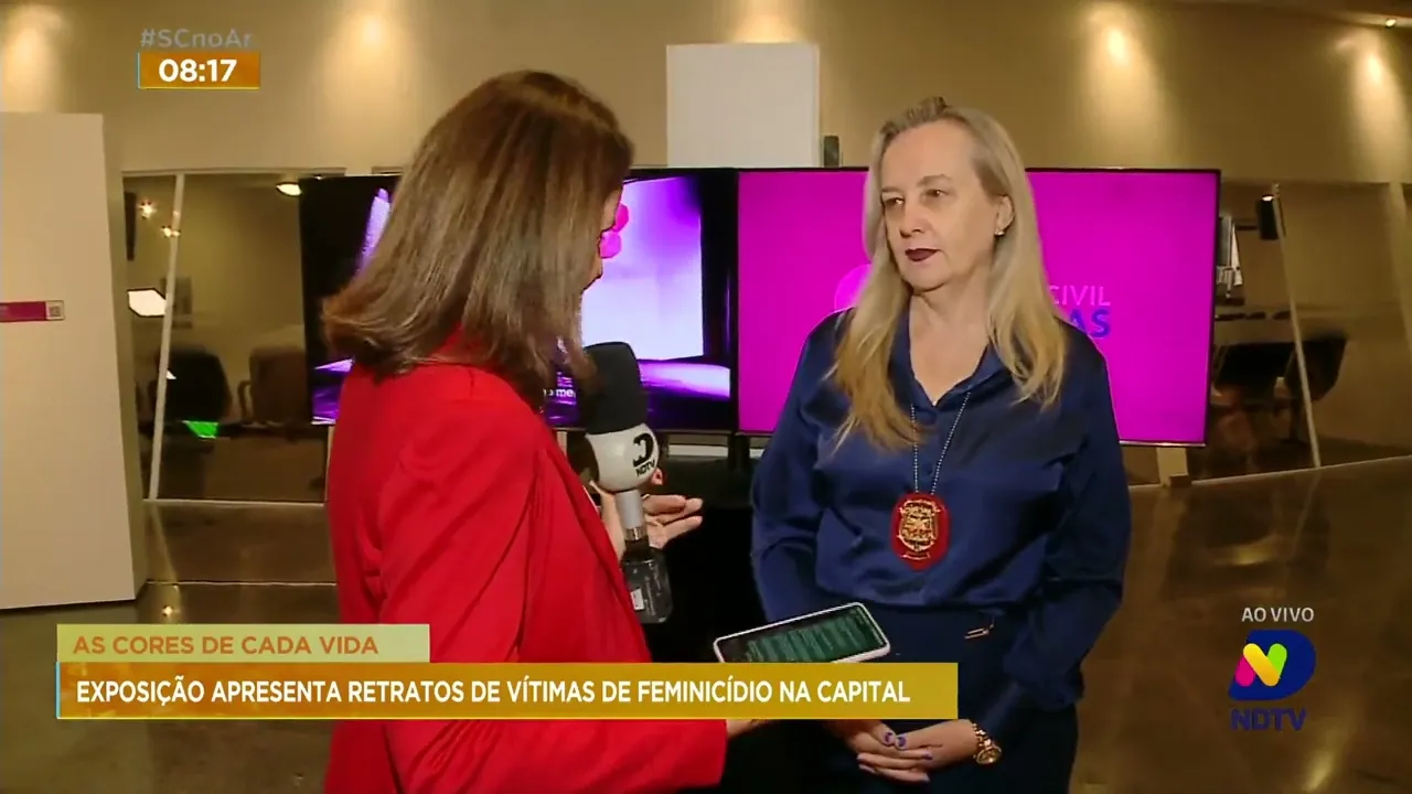 Exposição com retratos de vítimas de feminicídio acontece em Florianópolis