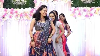 sangeet dance performance gulabachi kali navri ali band baja aawaj vadav dj by mane sisters