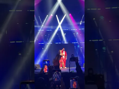 Still ❤️ #angelasimmons #cmgthelabel #gangstaarttour #downinthedm