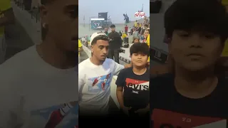 زحام جماهير الزمالك حول خوان بيزيرا في نادي الجزيرة بعد الخسارة دندنها