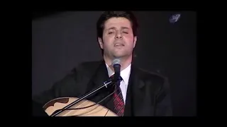 ترنيمة تايب أنا وندمان    أيمن كفروني وترانيم الإنتصار دندنها