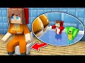 JJ and Mikey HIDE inside PRIOSNER Girl TOILET But PRISONER Girl CAUGHT them in Minecraft - Maizen