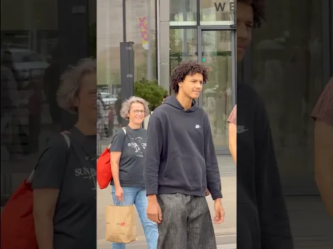 Humans???? What is wrong? #amalsocialexperiment#black#laughing#ignoring#people#sad#reactions#bad