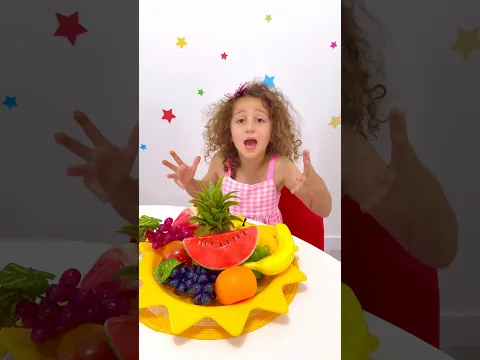 Sierra gives Rhia healthy fruits