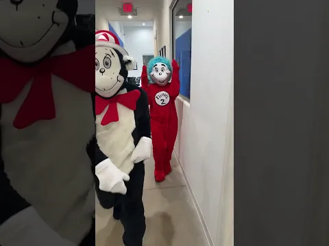 $5 Dollar Cat in the Hat 😬😬😬