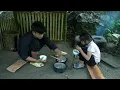 Download Lagu The poor boy and girl dug ginger to sell for money to buy fish to cook.