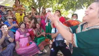 Karima Yar Zewaj Yifith Lhif 