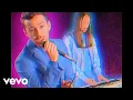 Download Lagu MAX - Blueberry Eyes (feat. SUGA of BTS) [Steve Aoki Remix] (Official Music Video)