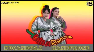 Download CHILLI RAMEN - Kecanduan Handphone [Official Music video] MP3