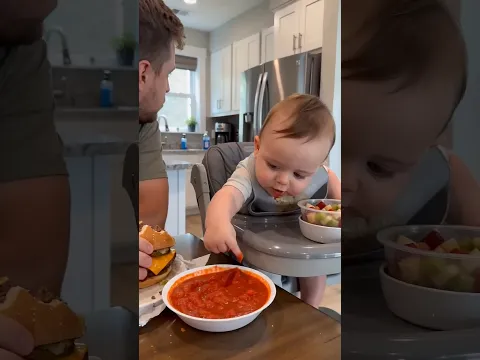 Baby’s first encounter with spicy salsa! 👶🔥#cutebaby #dadandbaby #firsttimetrying #funnymoments