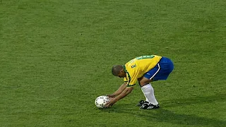 ICONIC MOMENTS in Football History