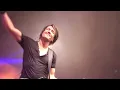 Keith Urban - Hurts So Good & Better Life - Get Closer Tour 2011