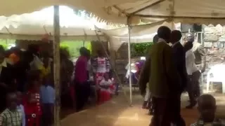 singing and dancing praising jesus in kenya