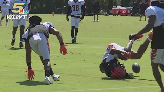 See the play that led to Bengals WR Ja Marr Chase on the sidelines