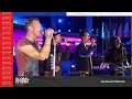 Lagu British Rock Band Coldplay Performs \