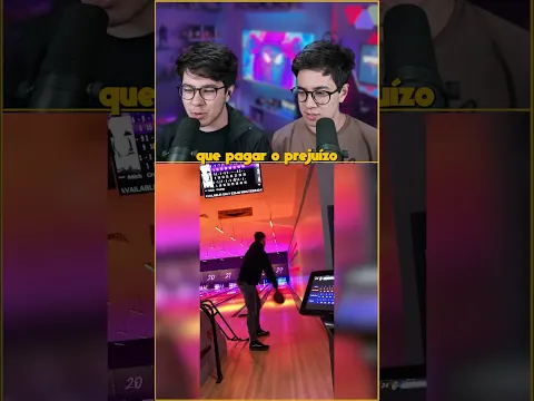Fez graça no boliche #shorts