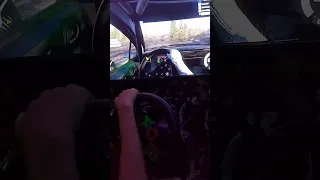 كلها شايفه صاصا  دندنها