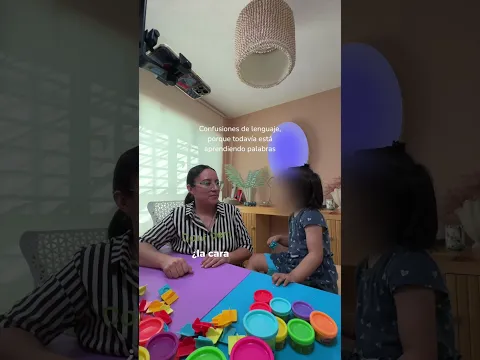 Así es realmente hacer plastilina con una niña de 3 años 😂